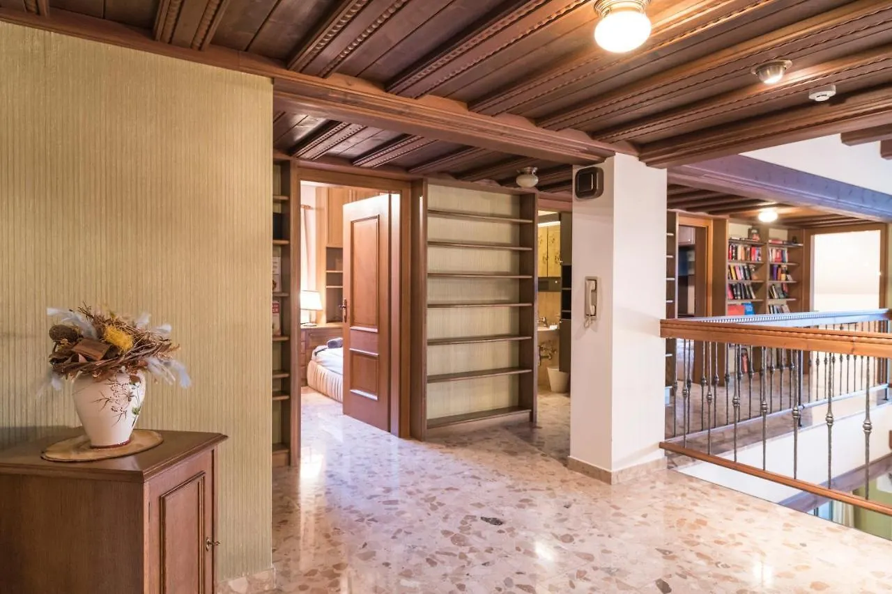 Yes, It Is Retro - Big Villa With Indoor Pool Wien