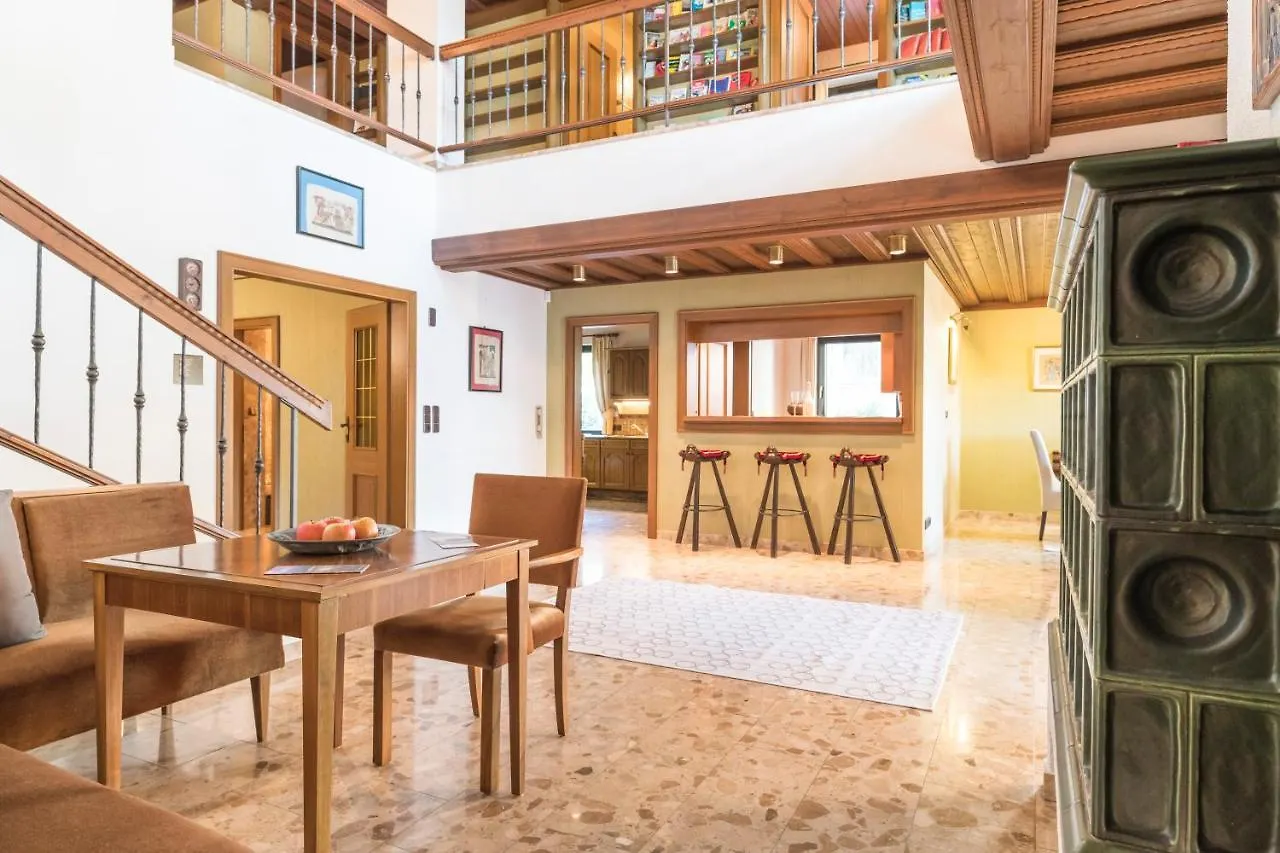 Yes, It Is Retro - Big Villa With Indoor Pool Wien