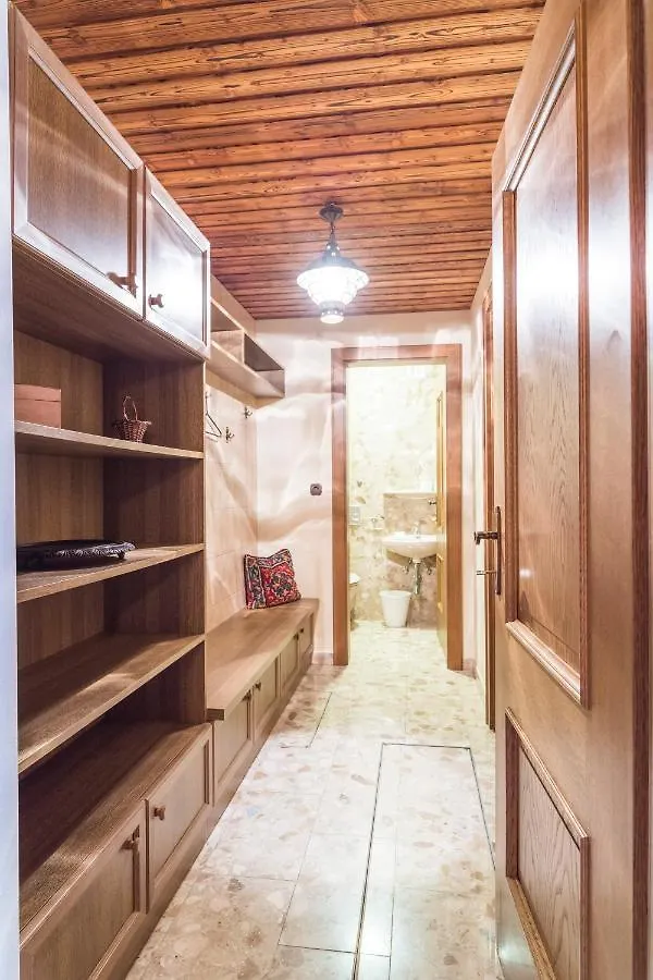 Yes, It Is Retro - Big Villa With Indoor Pool Vienna
