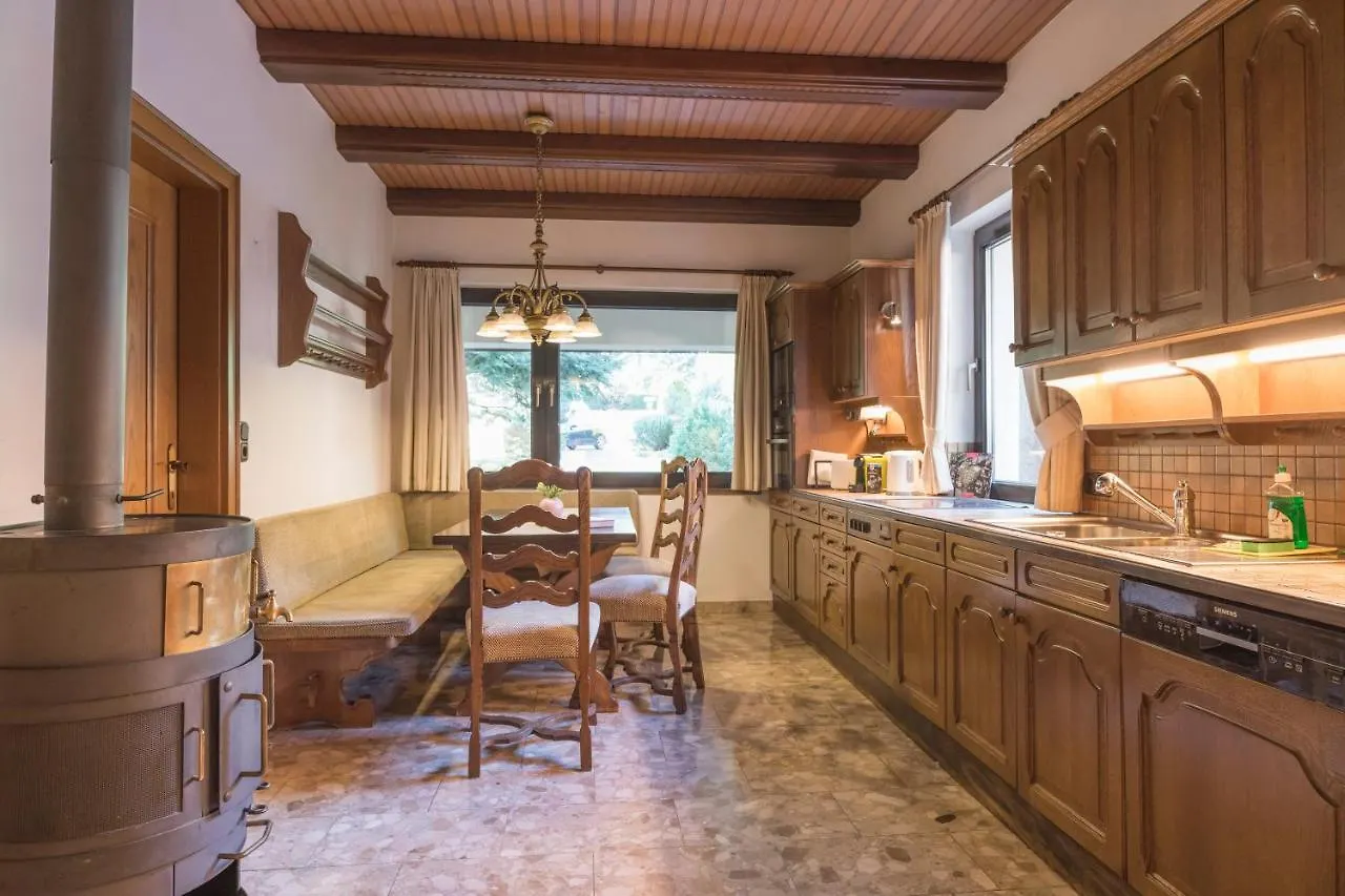 Yes, It Is Retro - Big Villa With Indoor Pool Vienna